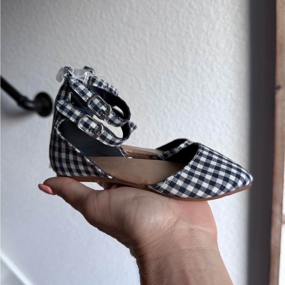 Old Navy Gingham pointed toe flats sz: 7 NWT